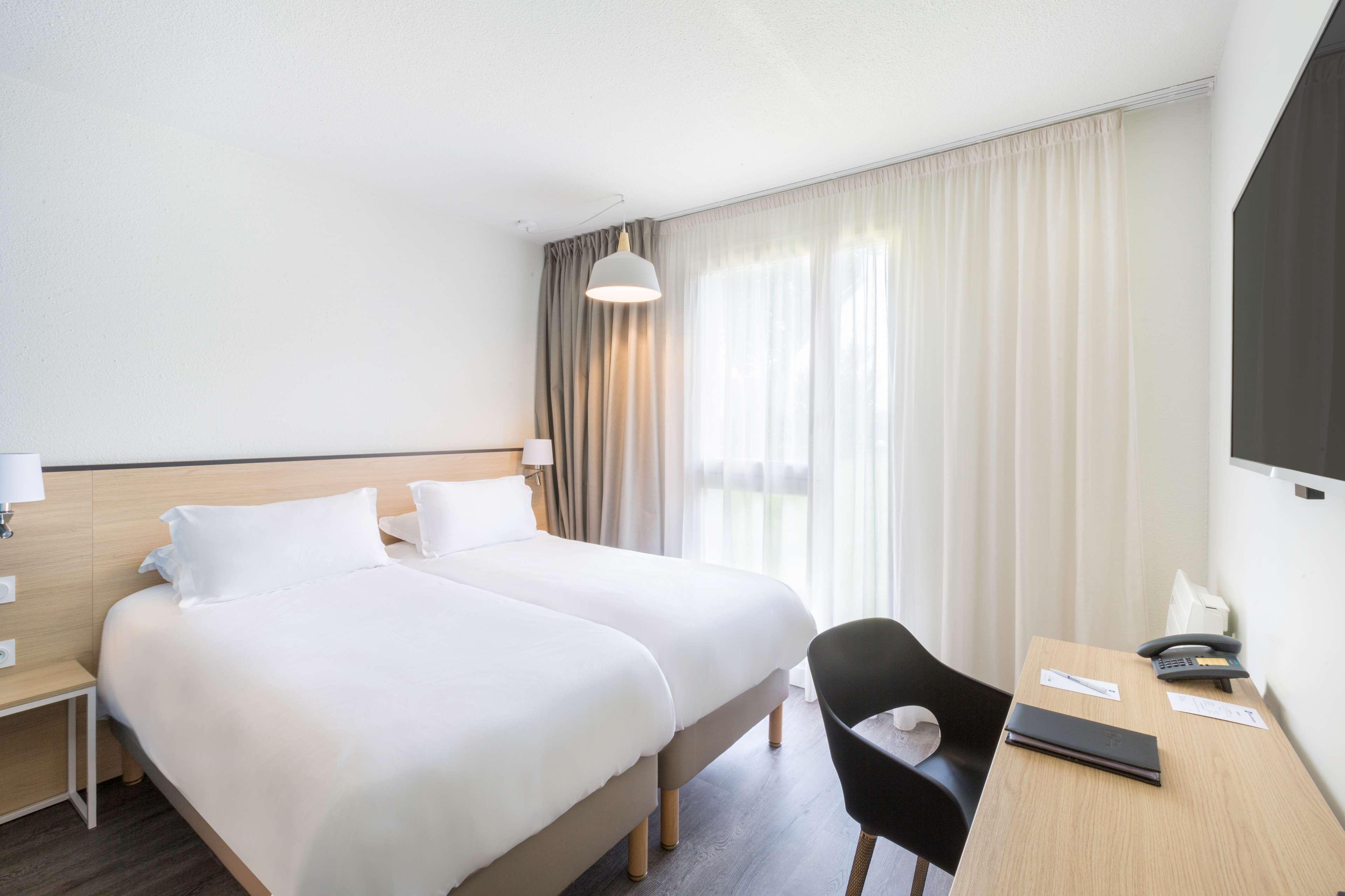 Best Western Armor Park Dinan Et Spa Exterior photo